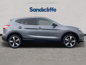 Used Nissan Qashqai 2015 for sale - 76047662: Photo 3
