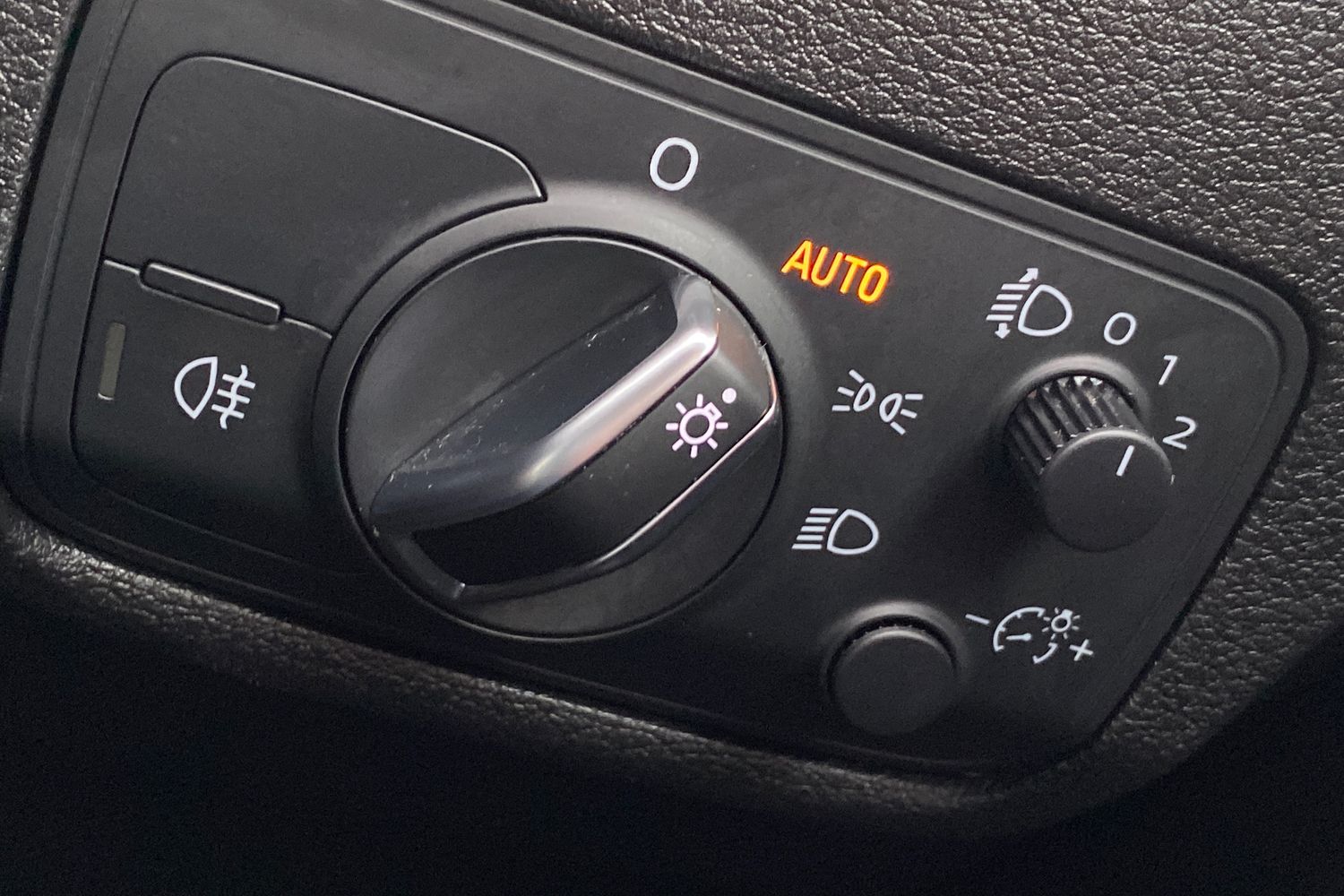 Used Audi Q2 2020 for sale - 76848613: Photo 21