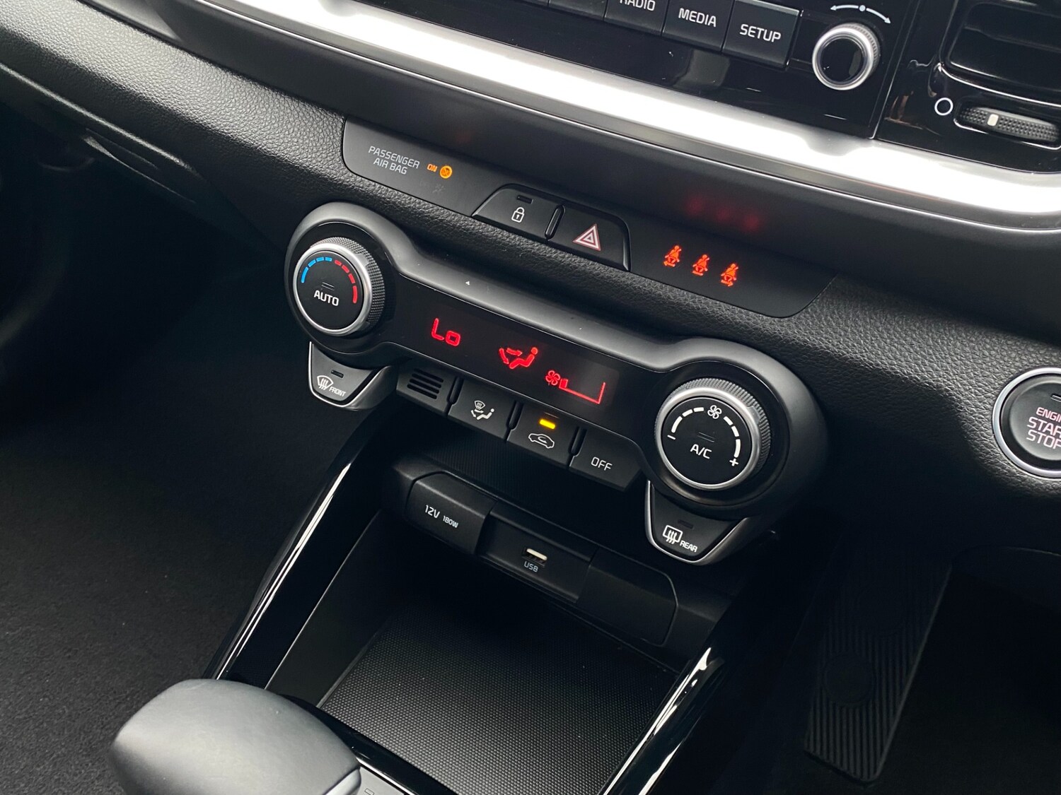 Used Kia Stonic 2022 for sale - 75791712: Photo 19