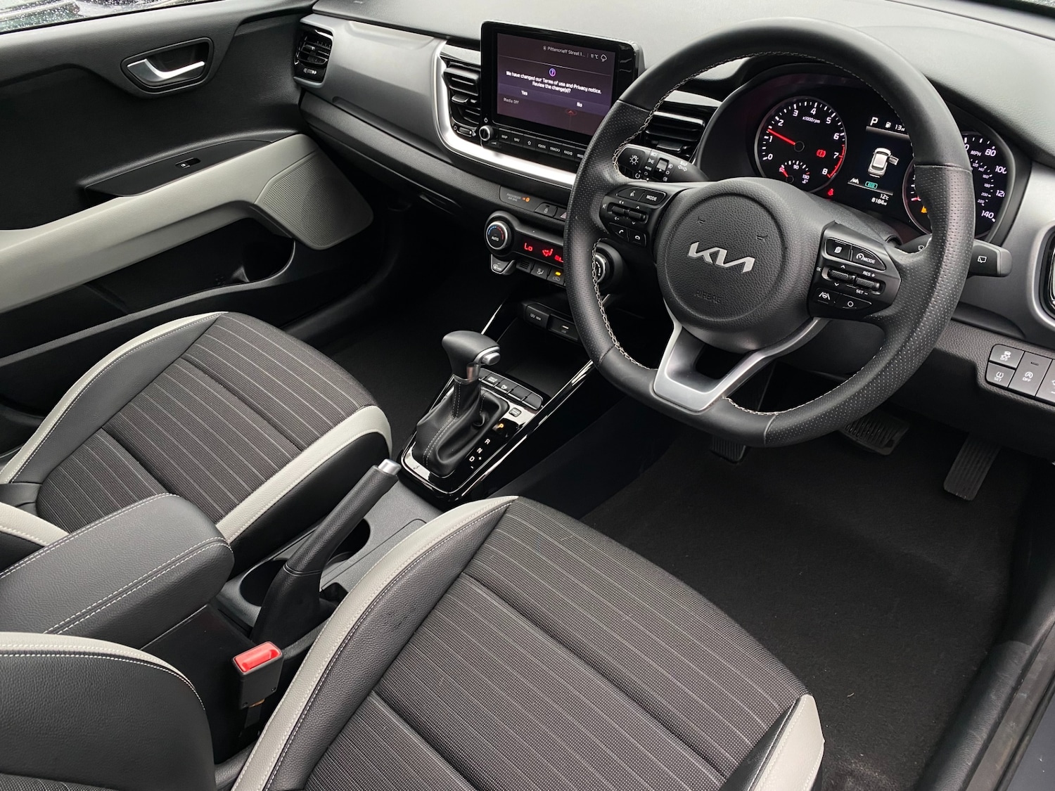 Used Kia Stonic 2022 for sale - 75791712: Photo 23