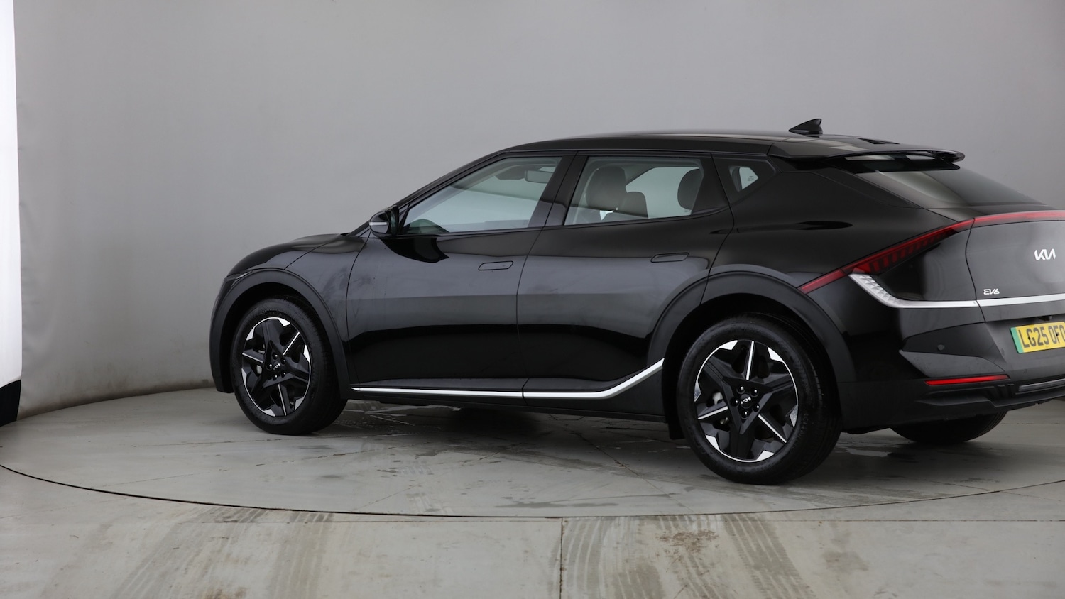 Used Kia EV6 2025 for sale - 77822628: Photo 2