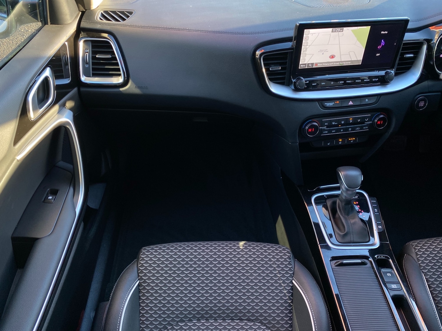 Used Kia XCeed 2025 for sale - 77106091: Photo 15