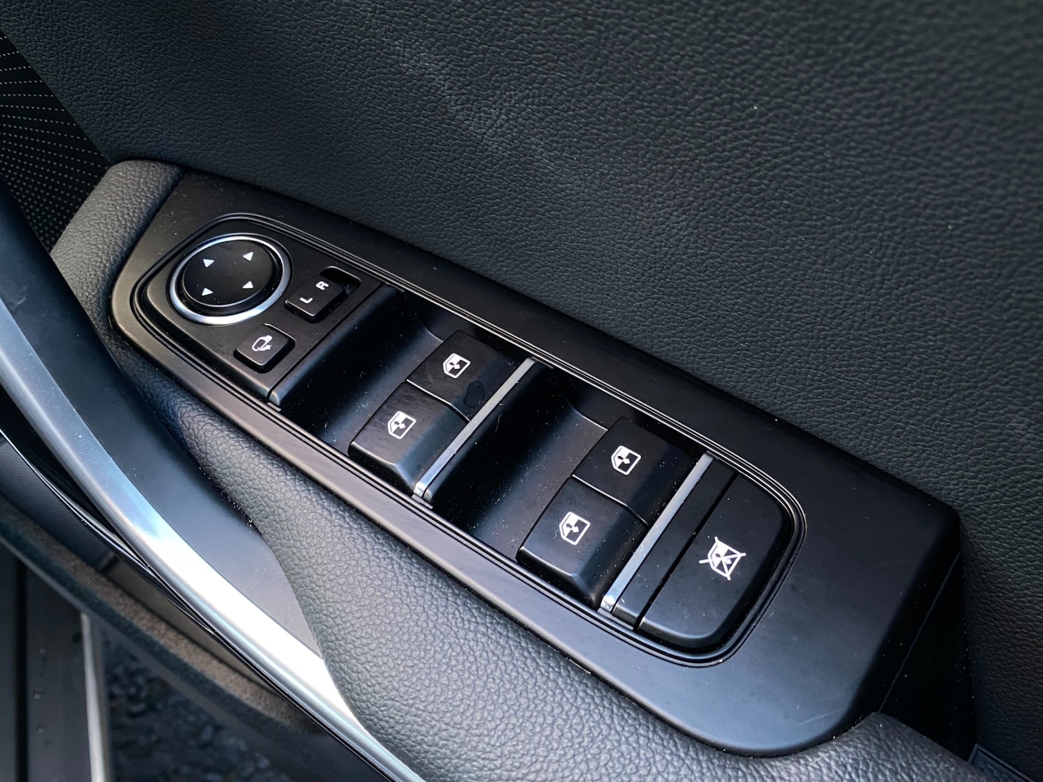 Used Kia XCeed 2025 for sale - 77106091: Photo 23