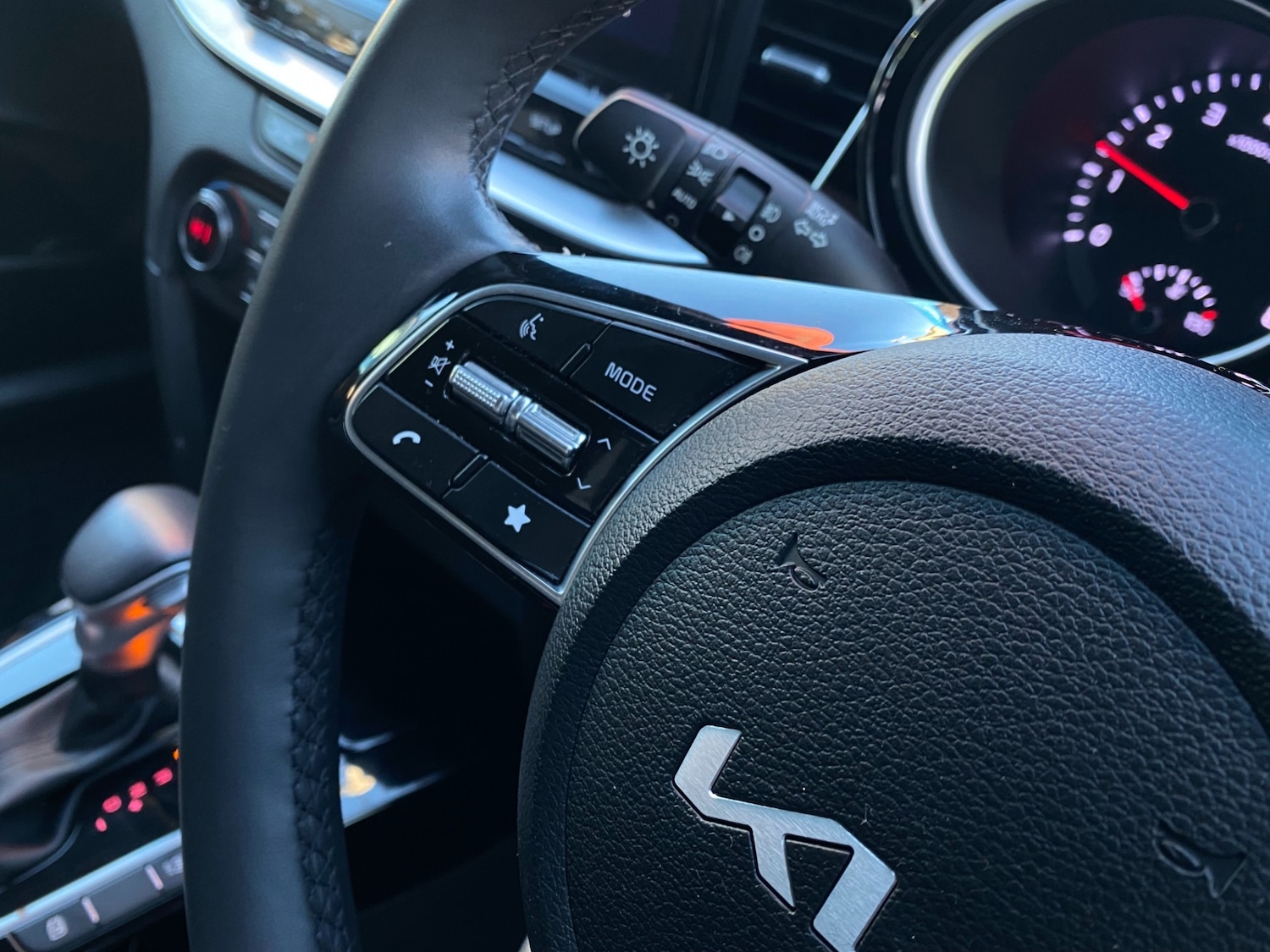 Used Kia XCeed 2025 for sale - 77106091: Photo 25