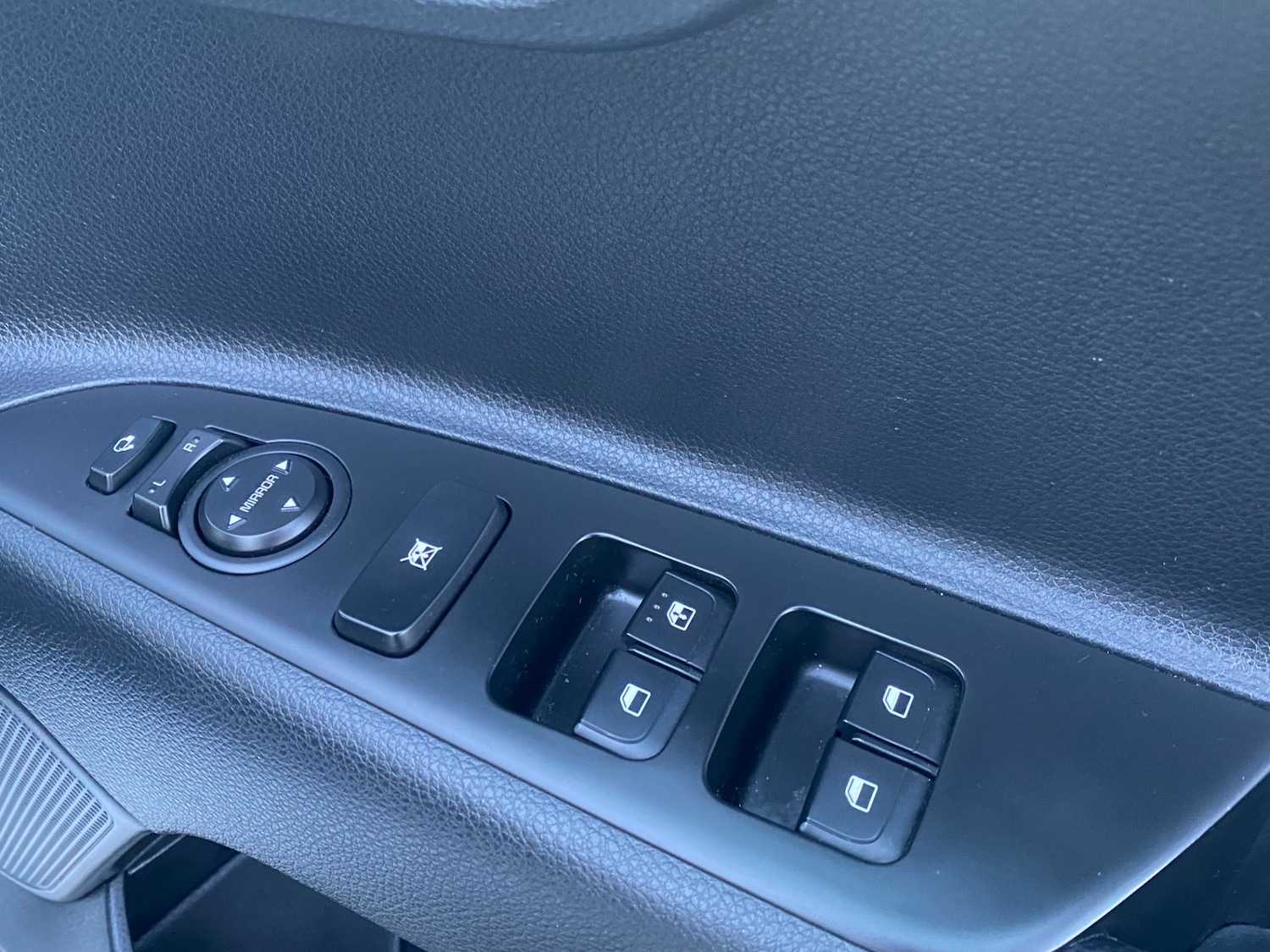 Used Kia Rio 2023 for sale - 76588690: Photo 15