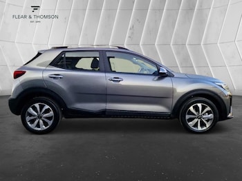 Used Kia Stonic 2024 for sale - 77921580: Photo