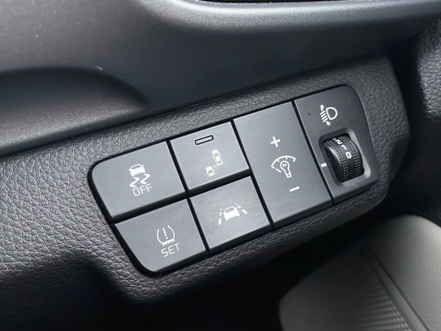 Used Kia Stonic 2020 for sale - 77461869: Photo 18