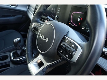 Used Kia Sportage 2022 for sale - 76662565: Photo