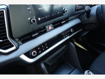 Used Kia Sportage 2022 for sale - 76662565: Photo