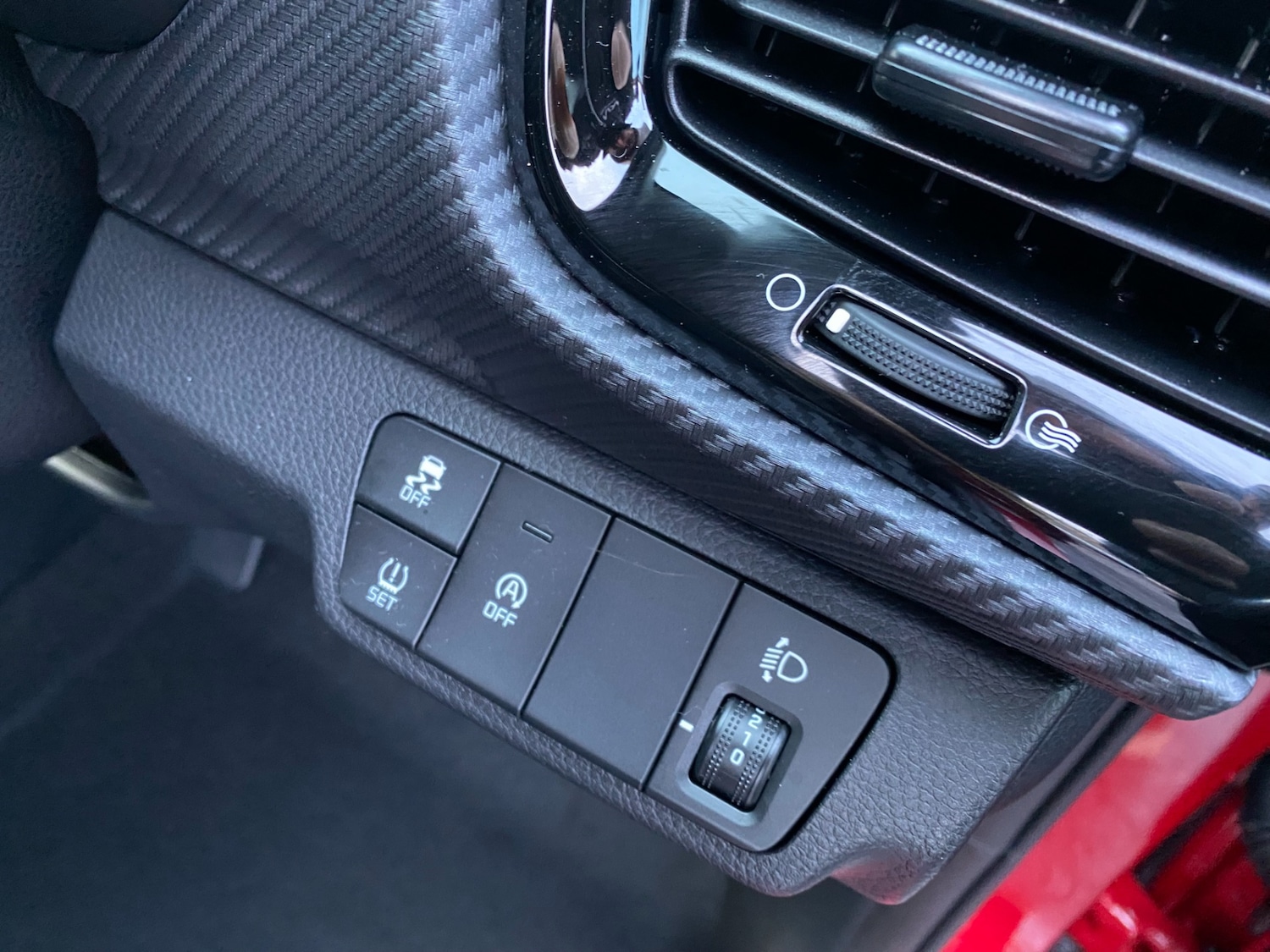 Used Kia Stonic 2025 for sale - 76846103: Photo 18