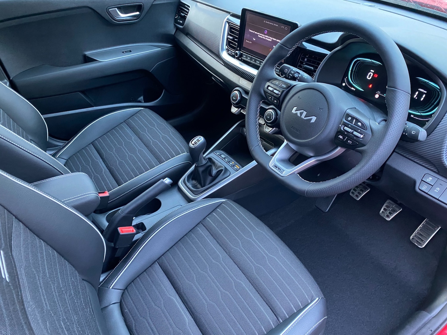 Used Kia Stonic 2025 for sale - 76846103: Photo 22