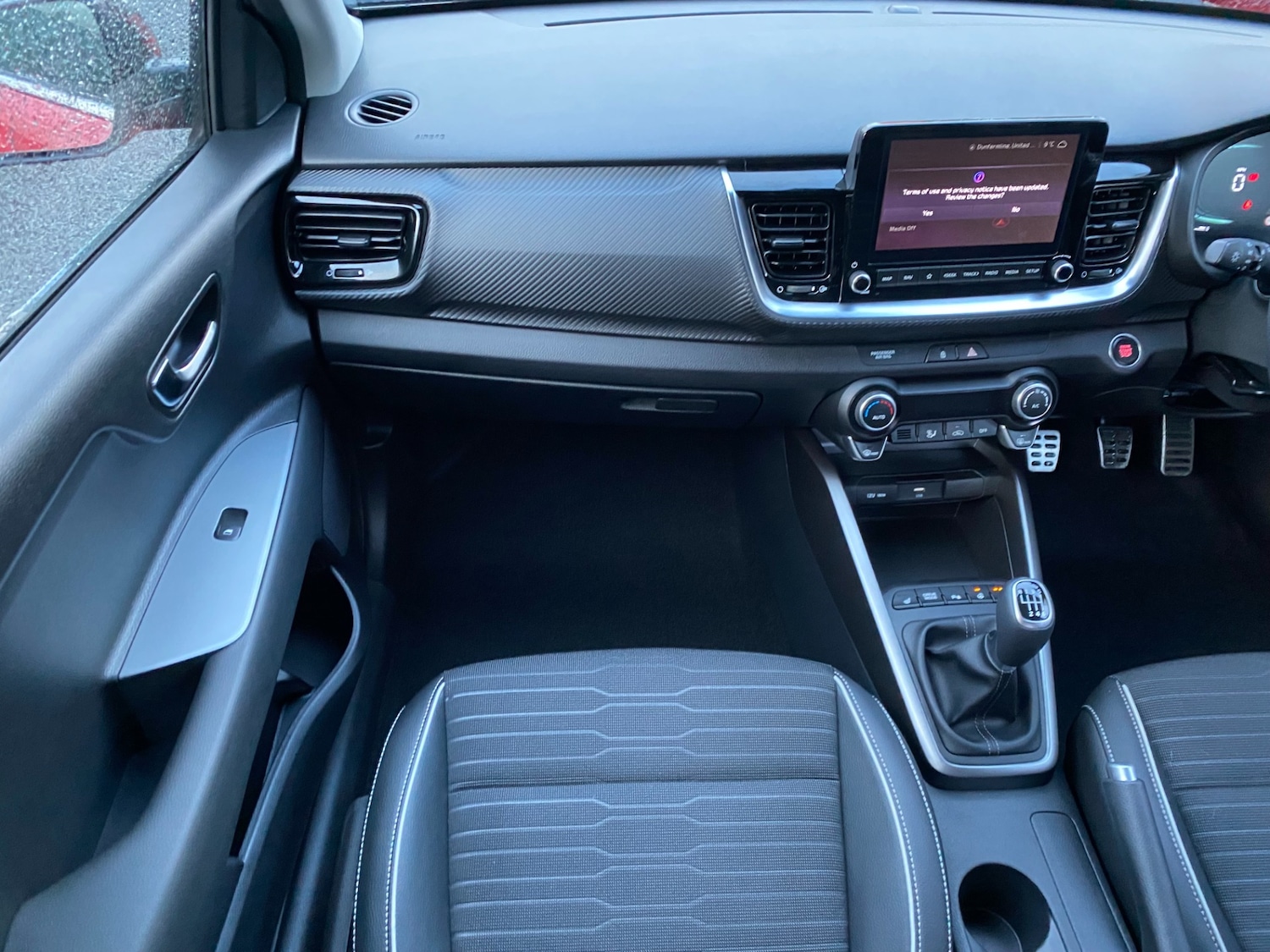 Used Kia Stonic 2025 for sale - 76846103: Photo 7