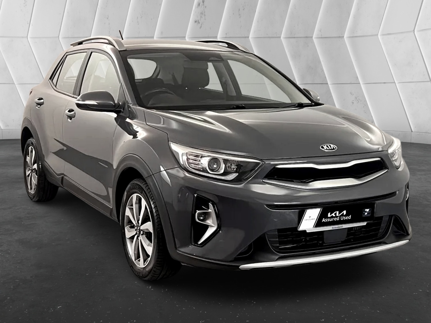 Used Kia Stonic 2020 for sale - 76330155: Photo 1
