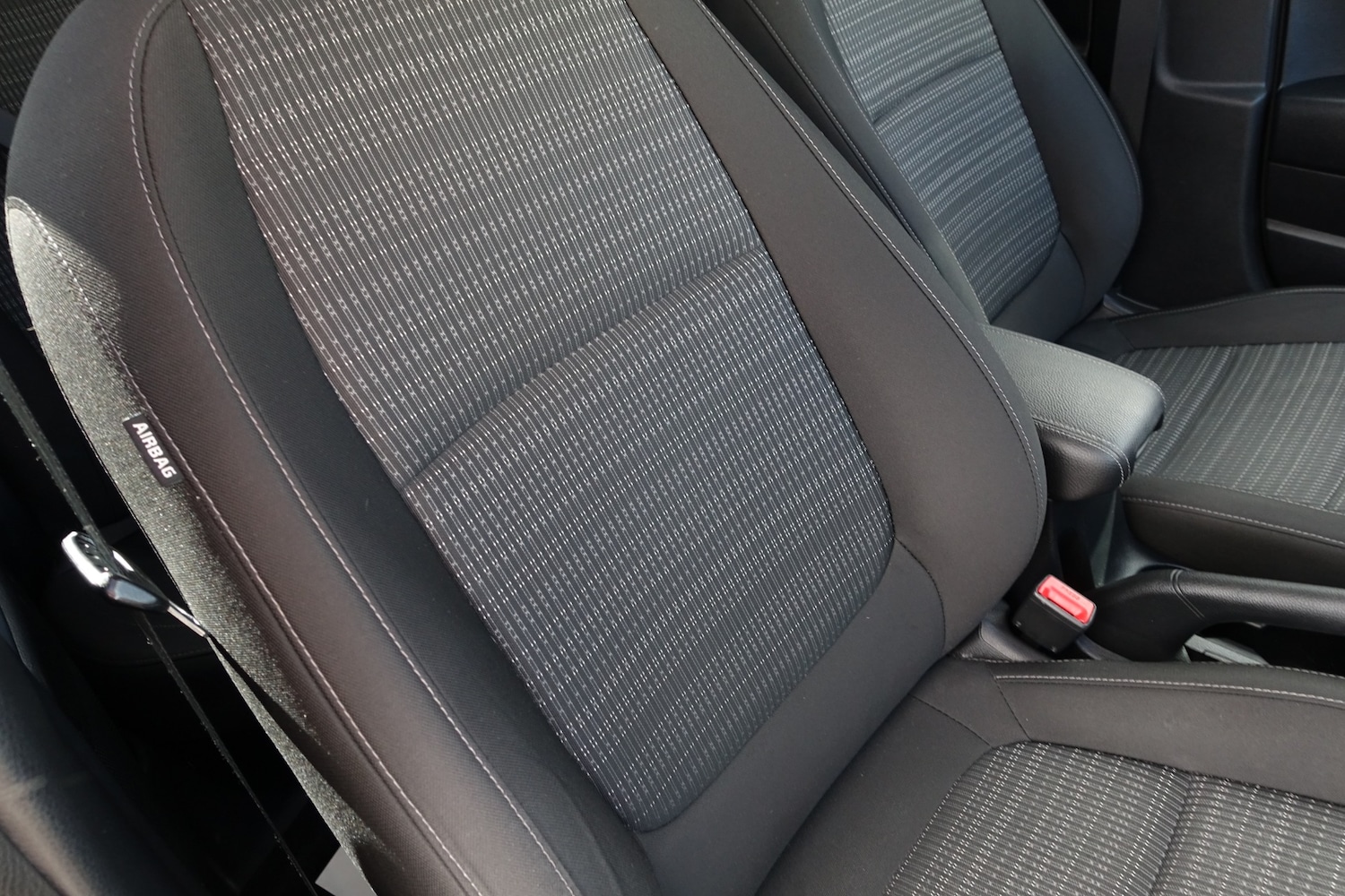 Used Kia Stonic 2020 for sale - 76330155: Photo 8