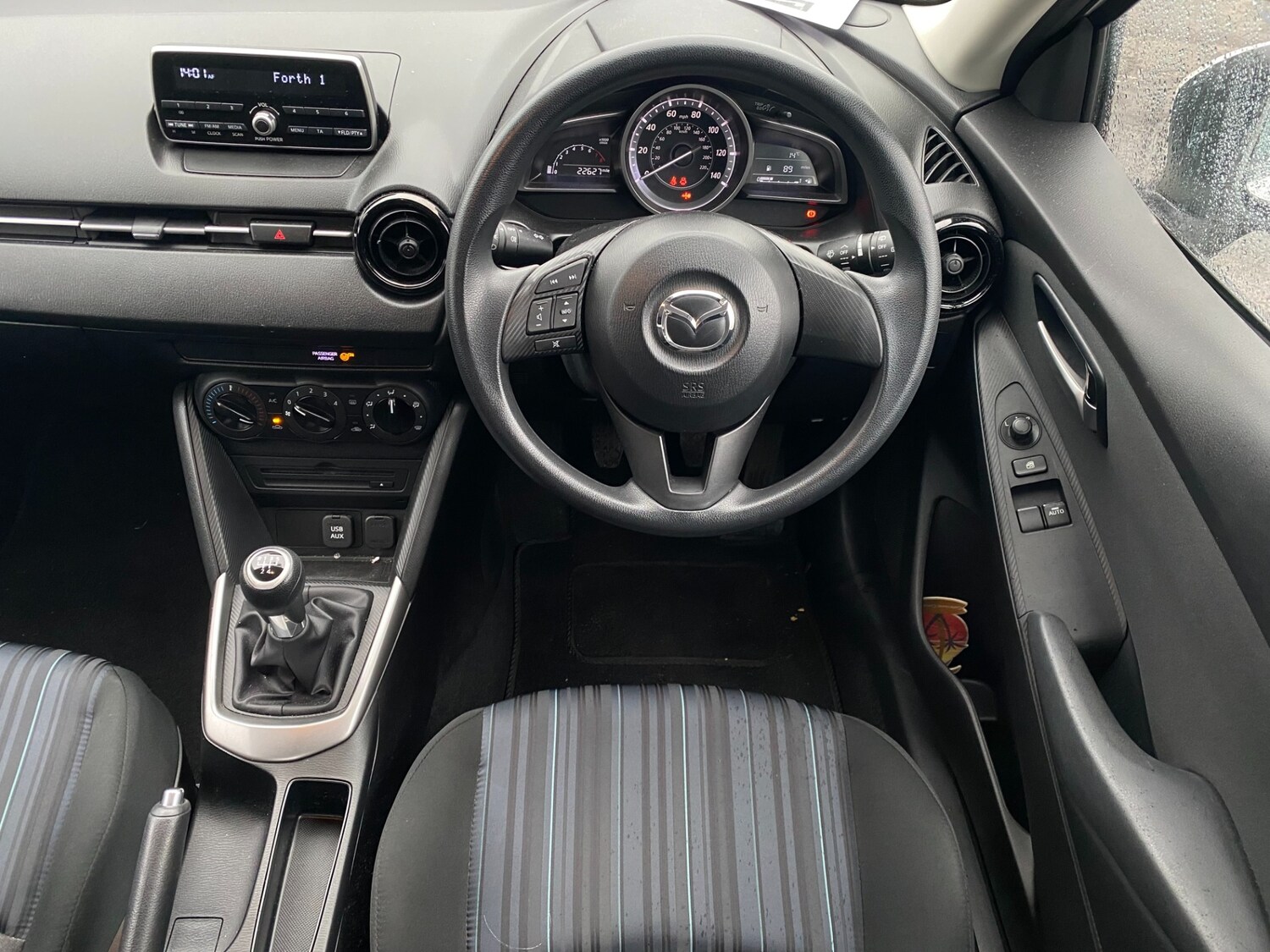 Used Mazda Mazda2 2016 for sale - 76477497: Photo 10