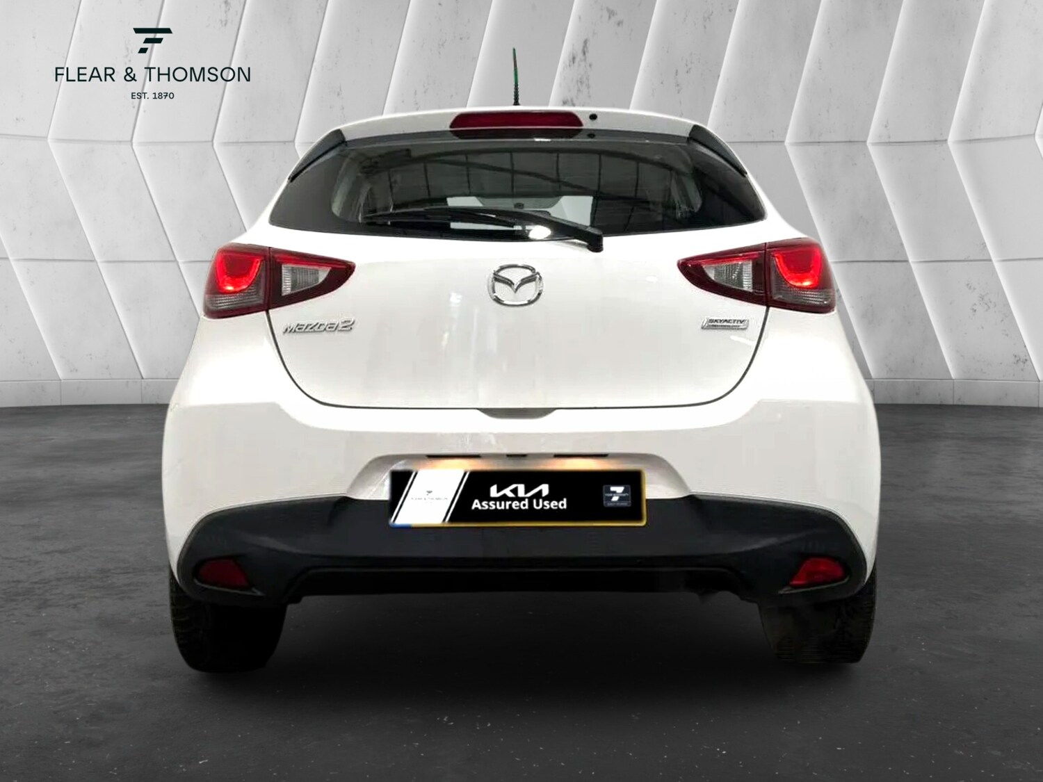 Used Mazda Mazda2 2016 for sale - 76477497: Photo 6