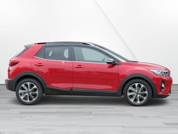 Used Kia Stonic 2018 for sale - 74939579: Photo