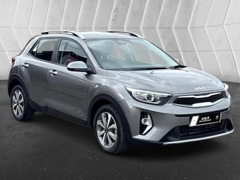 Used Kia Stonic 2025 for sale - 76613456: Photo