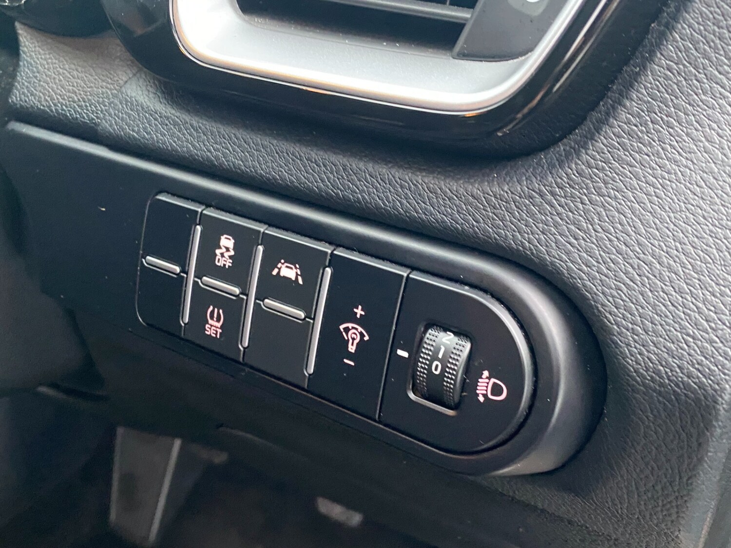 Used Kia XCeed 2022 for sale - 76077859: Photo 20