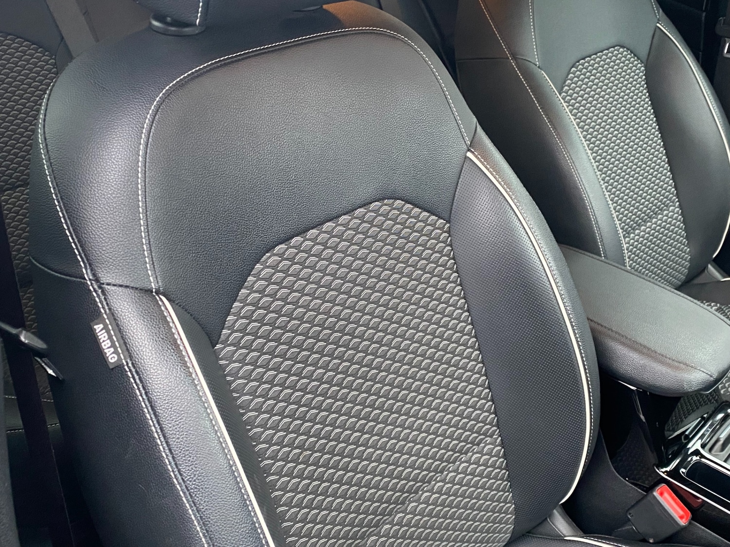 Used Kia XCeed 2022 for sale - 76077859: Photo 23