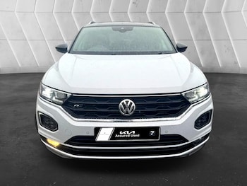 Used Volkswagen T-Roc 2018 for sale - 76436353: Photo