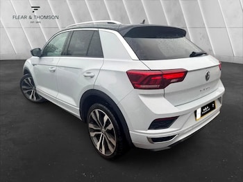 Used Volkswagen T-Roc 2018 for sale - 76436353: Photo