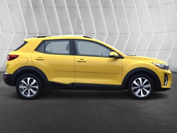 Used Kia Stonic 2022 for sale - 76037132: Photo 3