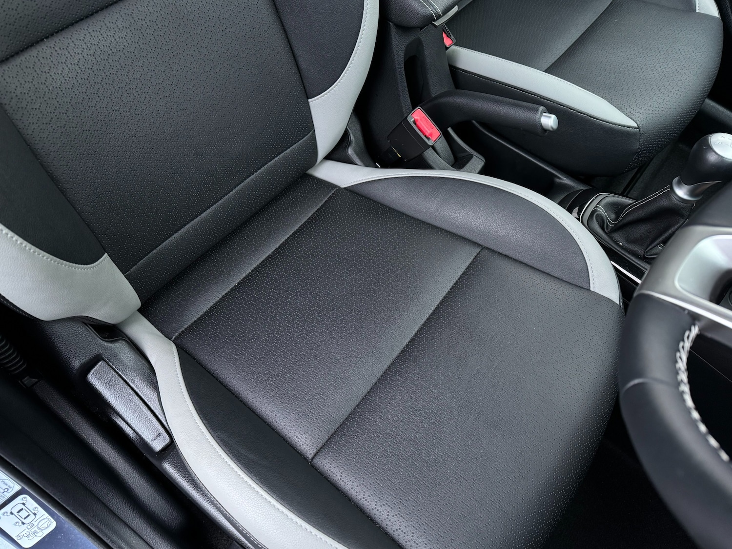 Used Kia Picanto 2024 for sale - 77323921: Photo 23