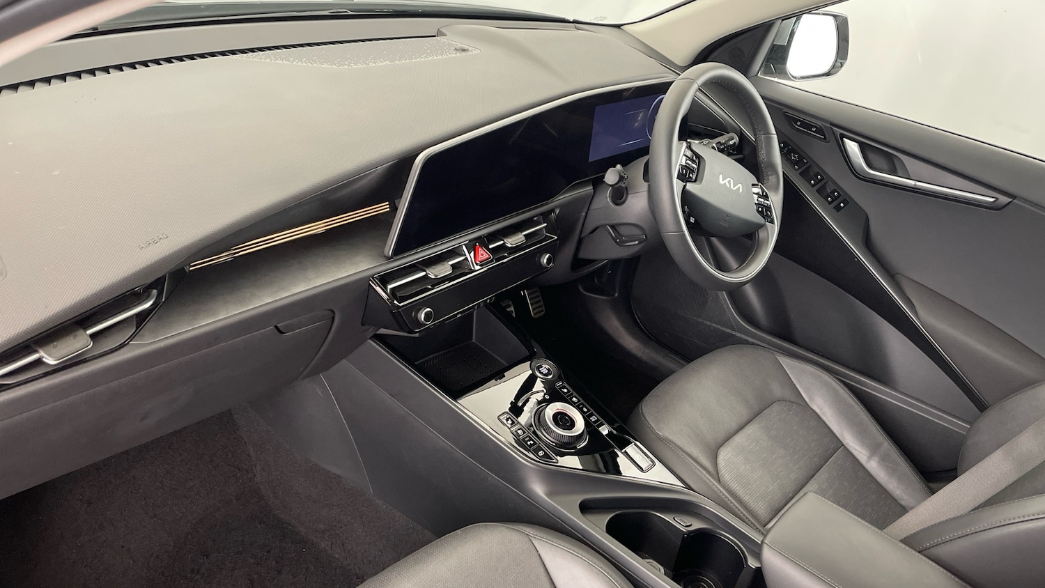 Used Kia Niro 2025 for sale - 77399959: Photo 8