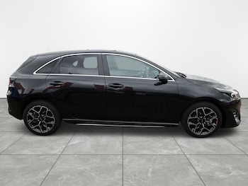 Used Kia Ceed 2025 for sale - 75485419: Photo