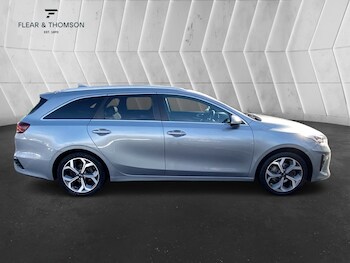 Used Kia Ceed 2019 for sale - 77688352: Photo