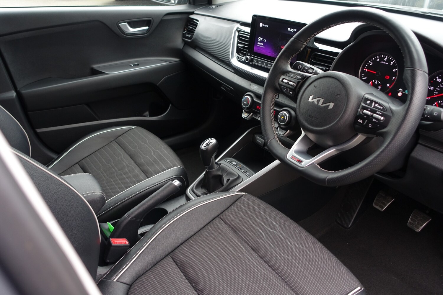 Used Kia Stonic 2023 for sale - 76477034: Photo 8