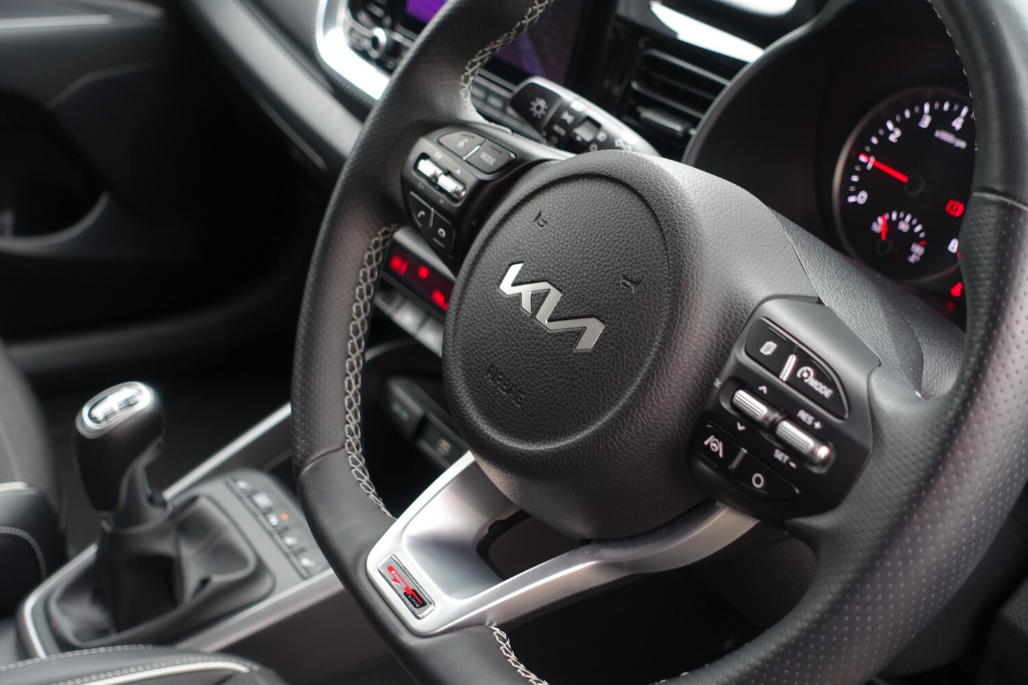 Used Kia Stonic 2023 for sale - 76477034: Photo 9