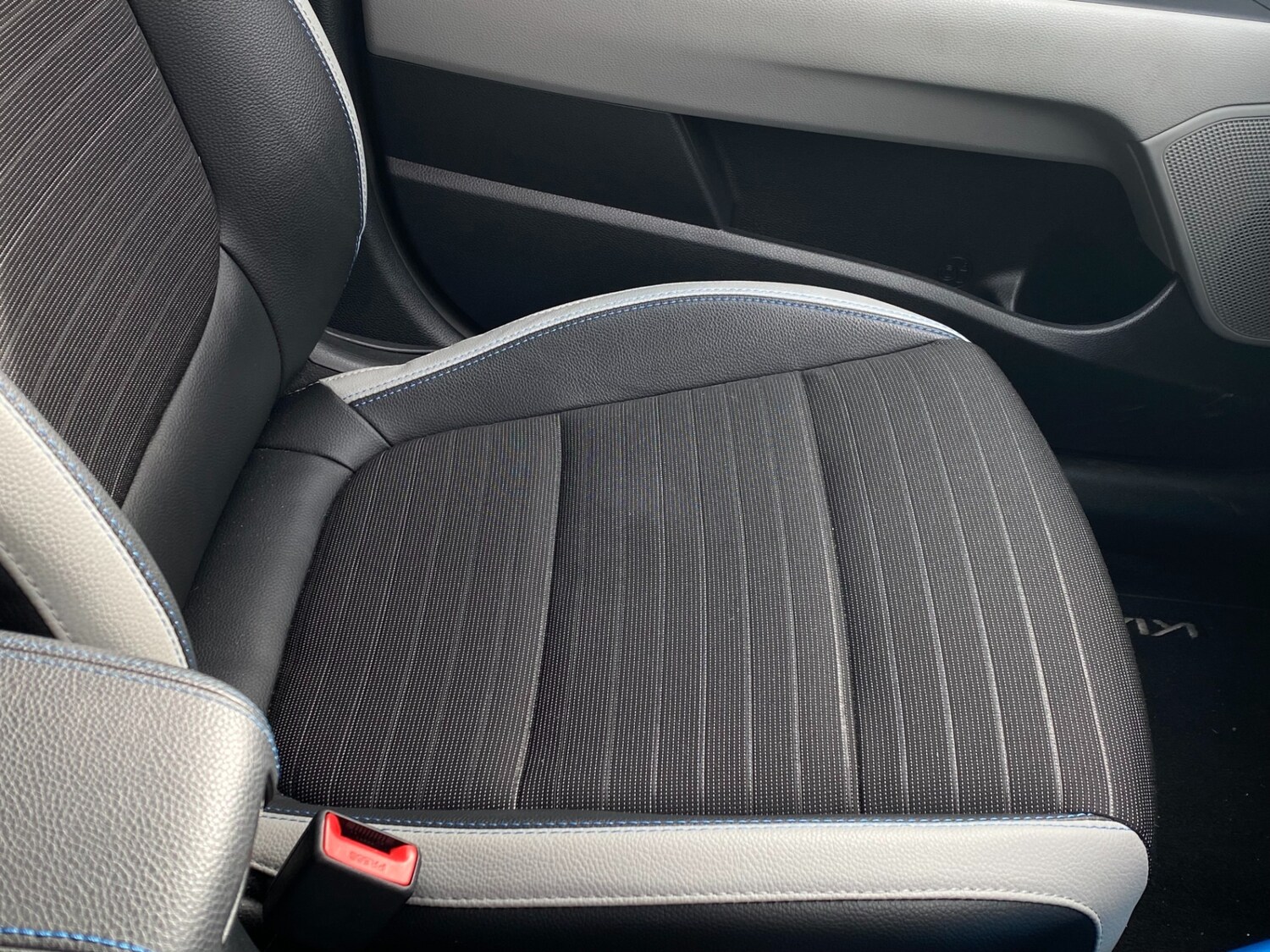 Used Kia Stonic 2024 for sale - 77872040: Photo 13