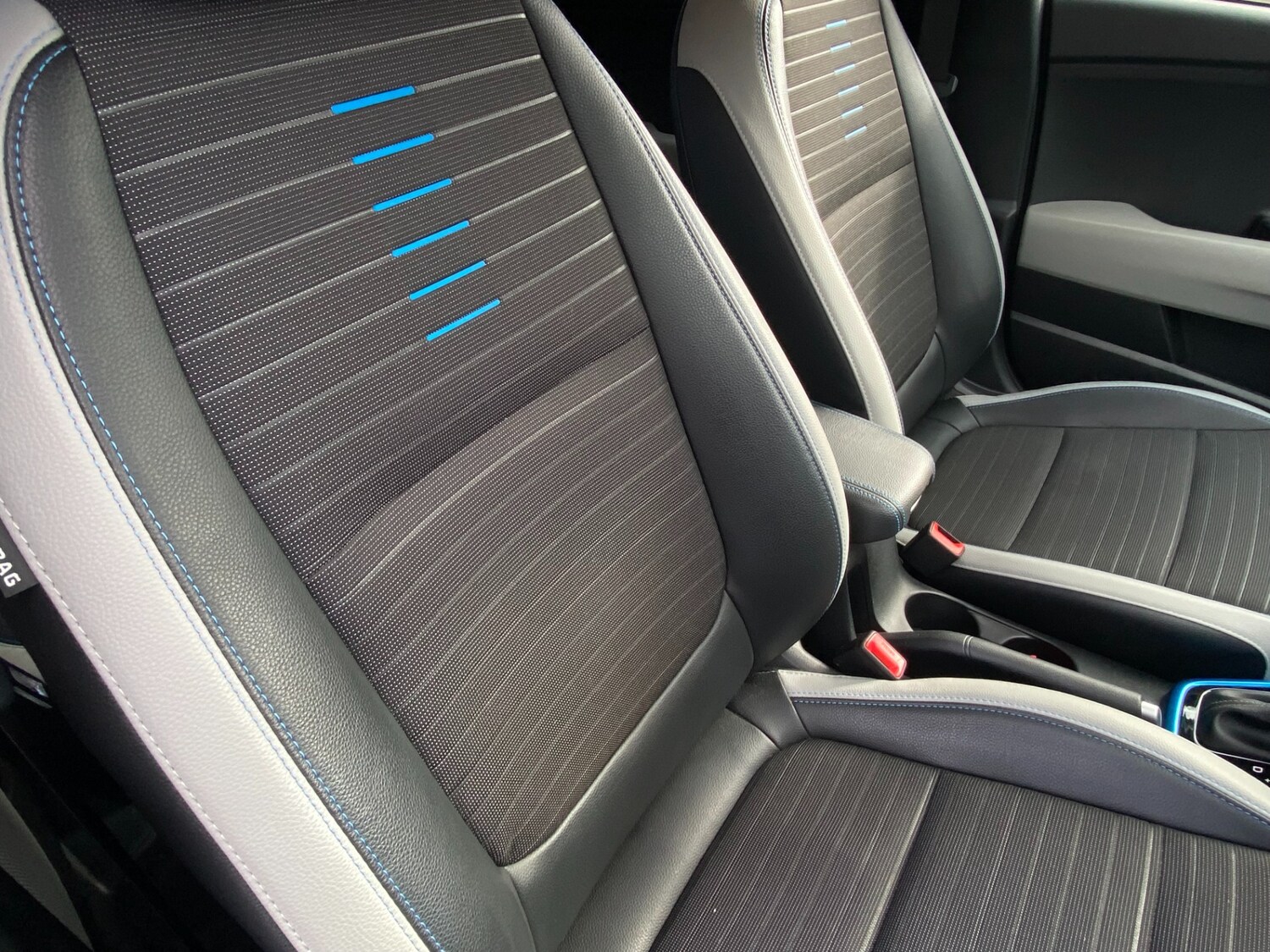 Used Kia Stonic 2024 for sale - 77872040: Photo 22