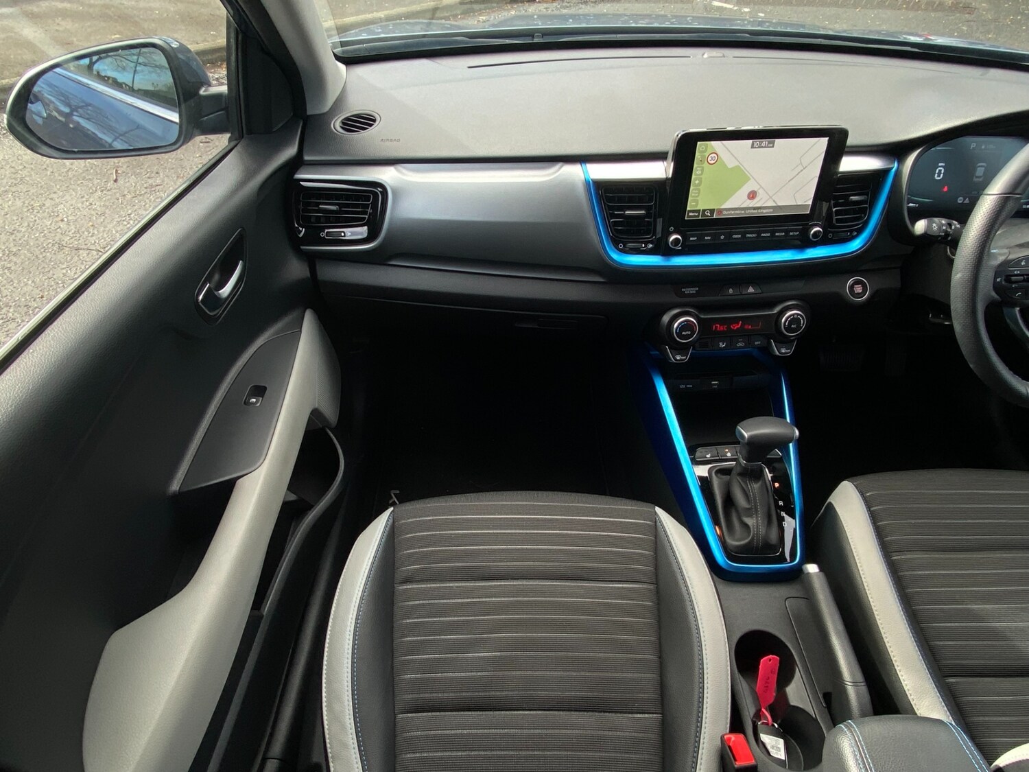 Used Kia Stonic 2024 for sale - 77872040: Photo 7