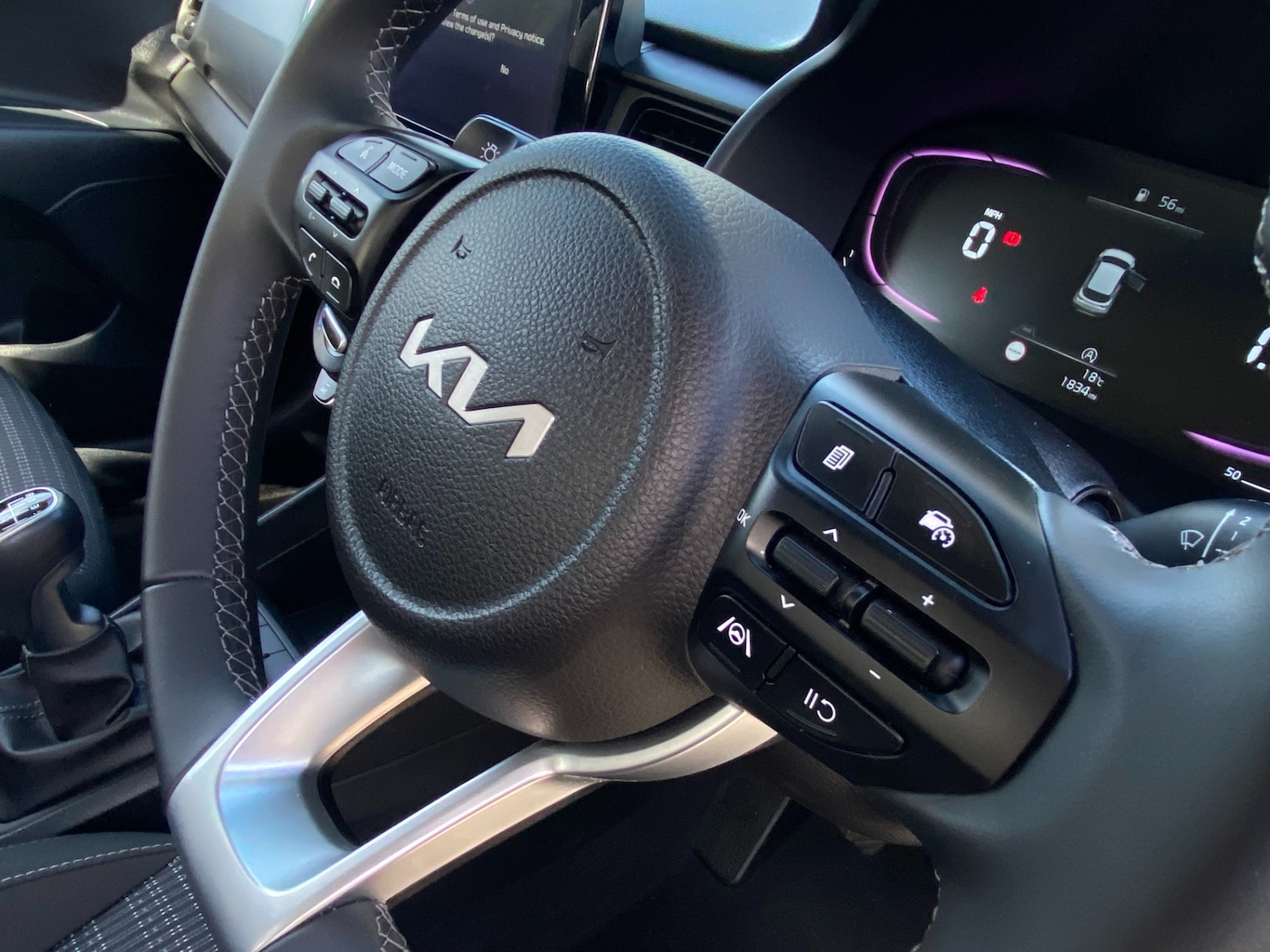 Used Kia Stonic 2025 for sale - 76451321: Photo 12