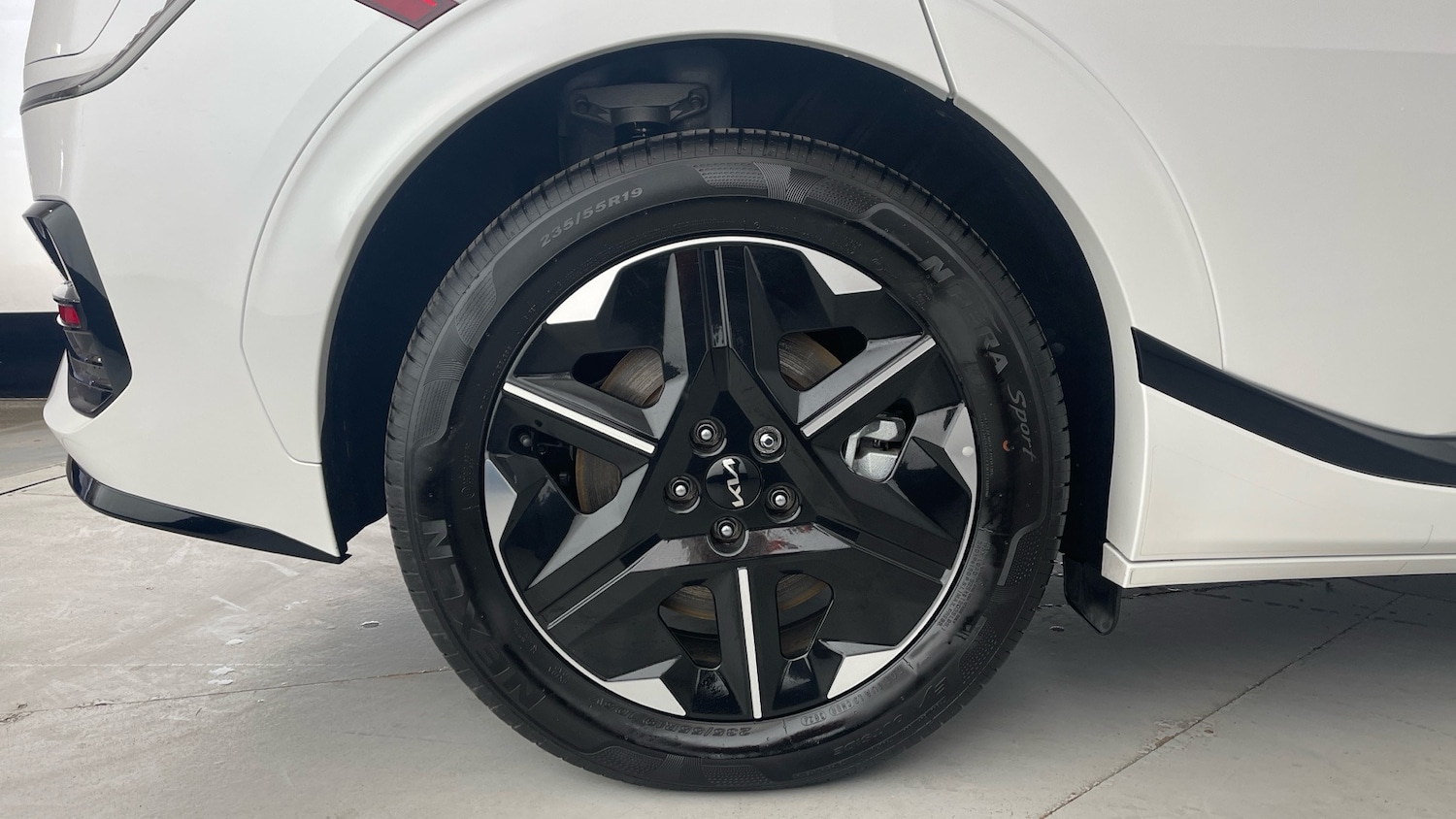 Used Kia EV6 2025 for sale - 76418267: Photo 16