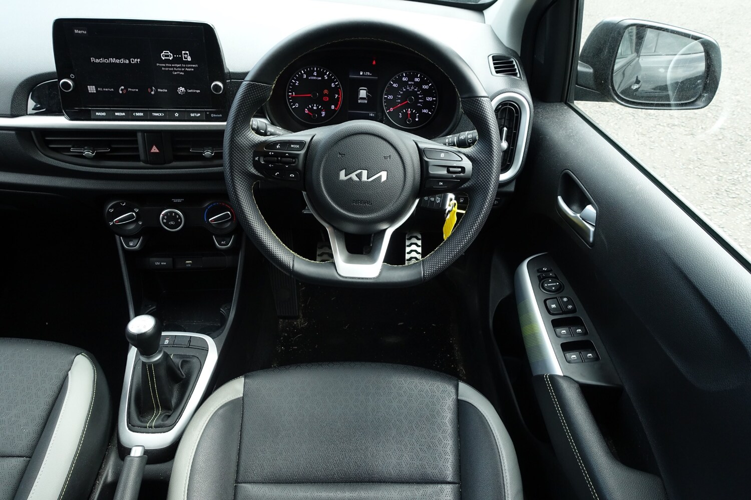 Used Kia Picanto 2023 for sale - 76542227: Photo 20