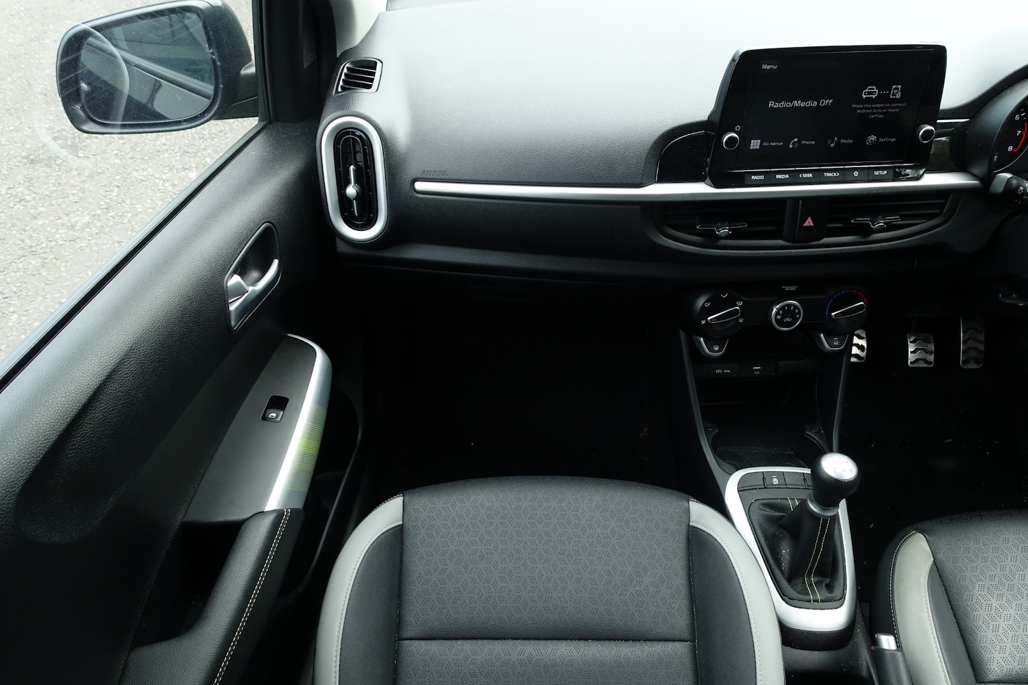 Used Kia Picanto 2023 for sale - 76542227: Photo 22