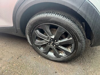 Used Kia Stonic 2018 for sale - 77453453: Photo