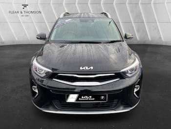 Used Kia Stonic 2023 for sale - 77678899: Photo