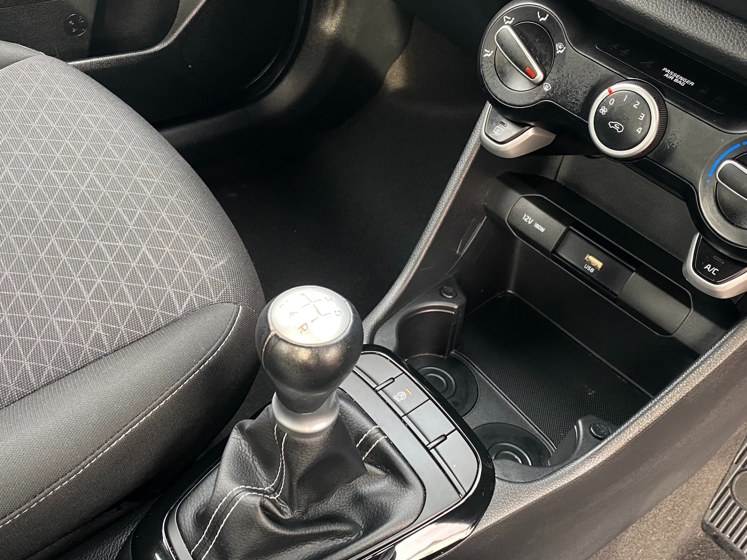 Used Kia Picanto 2023 for sale - 77759490: Photo 18