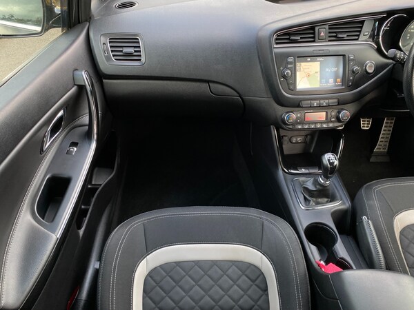 Used Kia Ceed 2017 for sale - 76131219: Photo 7