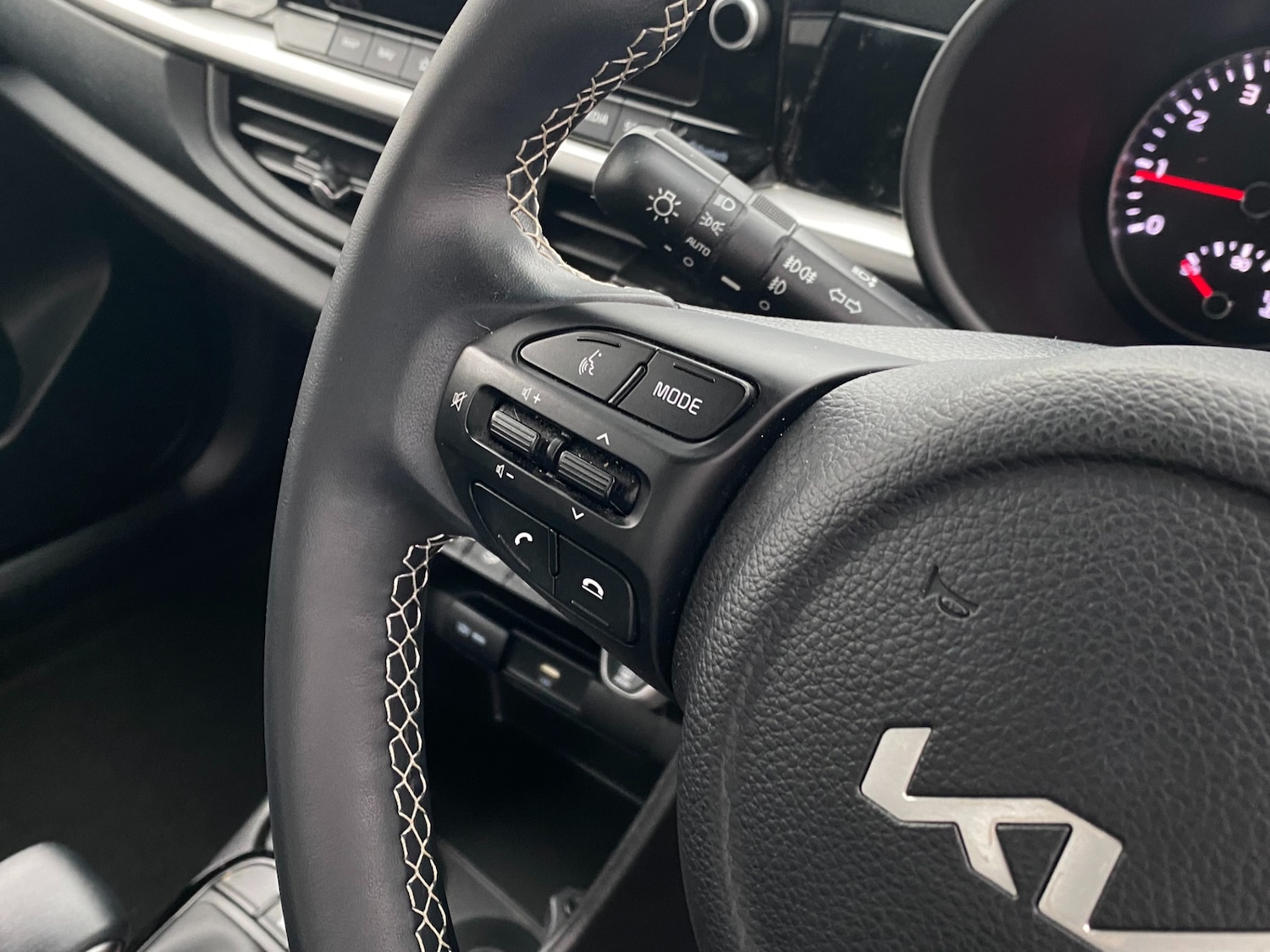 Used Kia Picanto 2024 for sale - 77760635: Photo 10