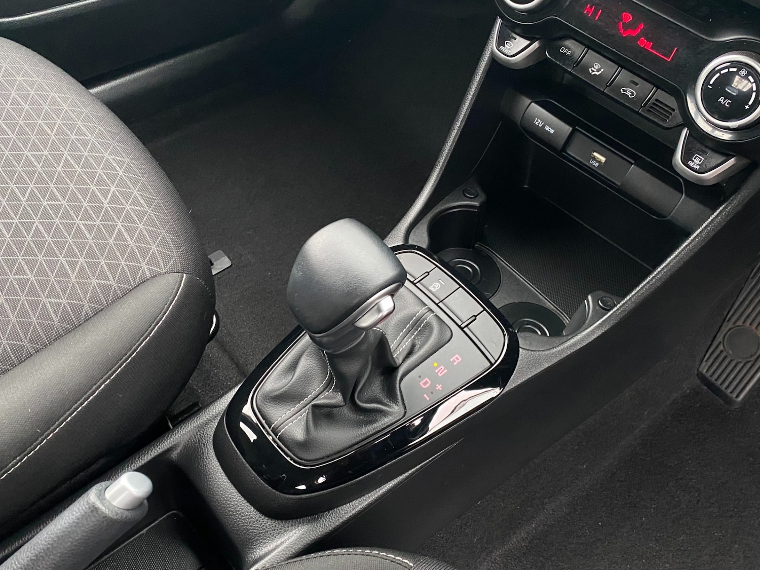 Used Kia Picanto 2024 for sale - 77760635: Photo 15