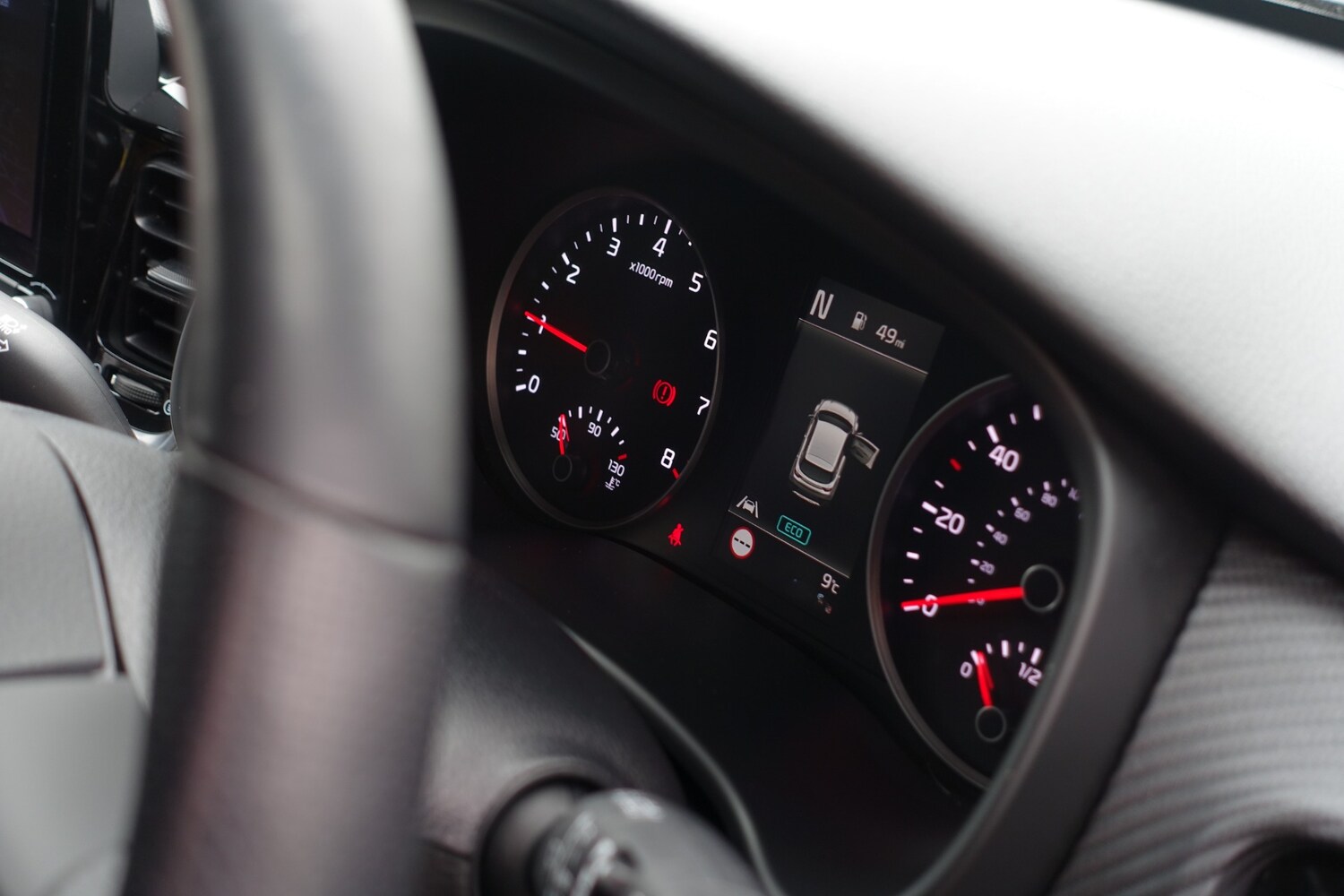 Used Kia Stonic 2023 for sale - 76720370: Photo 12