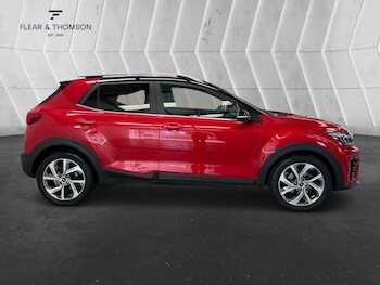 Used Kia Stonic 2023 for sale - 76720370: Photo