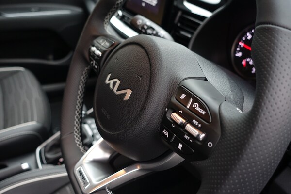 Used Kia Stonic 2025 for sale - 75239131: Photo 14