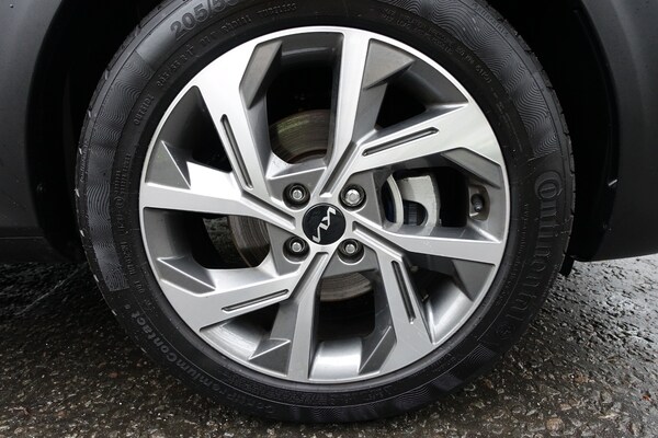 Used Kia Stonic 2025 for sale - 75239131: Photo 7